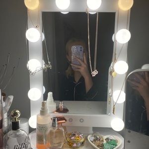 Meet your Posher, Jenna